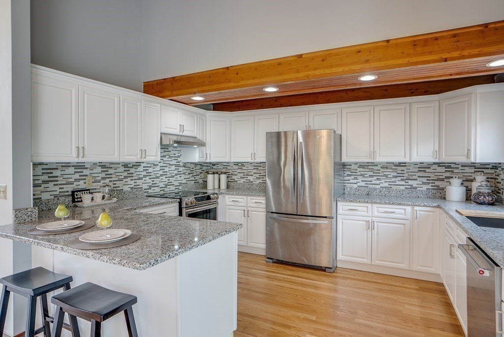 640 Rutland Street Carlisle, MA 01741 - Photo 14 of 31