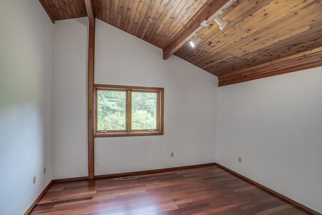 640 Rutland Street Carlisle, MA 01741 - Photo 28 of 31