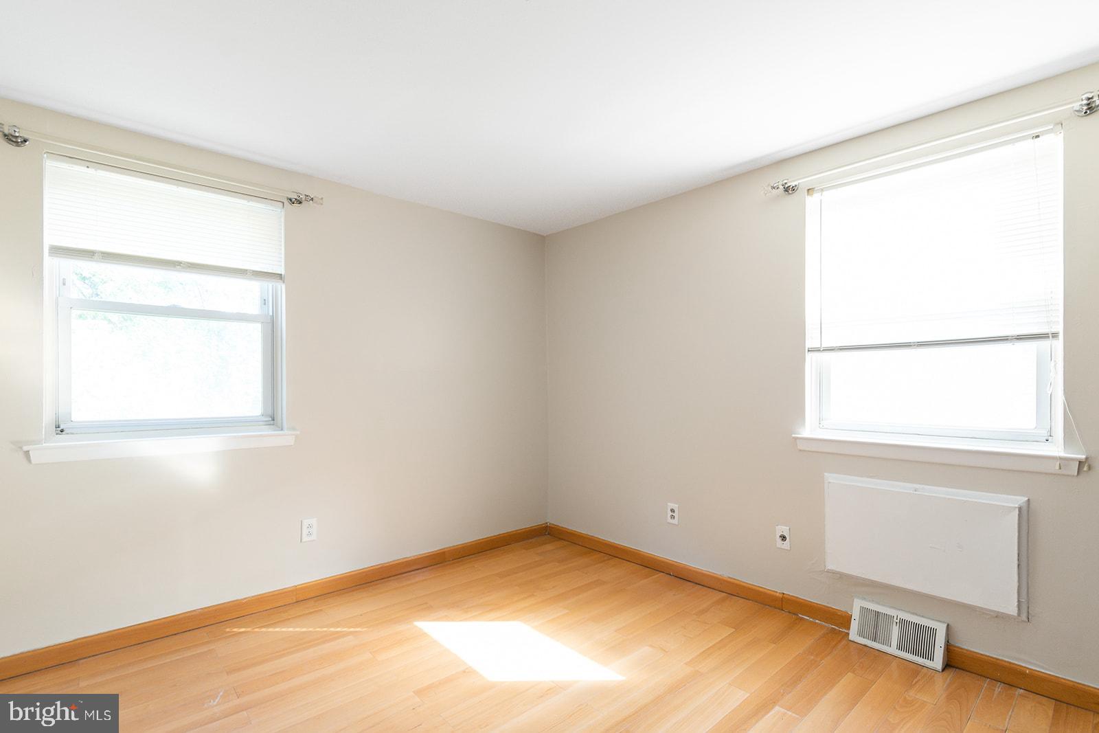 9211 Ashton Road Philadelphia, PA 19114 - Photo 26 of 35 Gallery Image 26