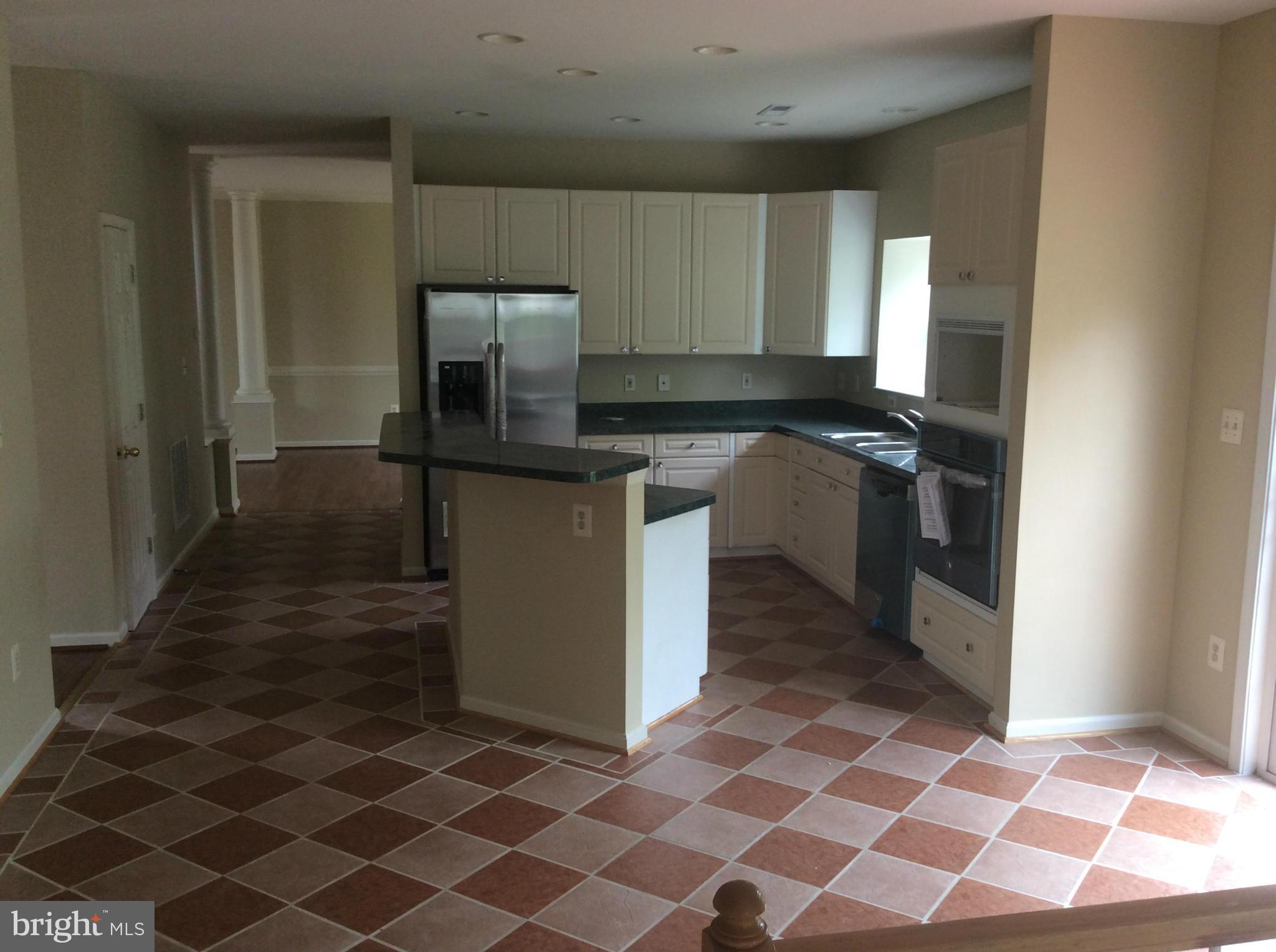 6176 Deer Ridge Trail Springfield, VA 22150 - Photo 15 of 23 Kitchen