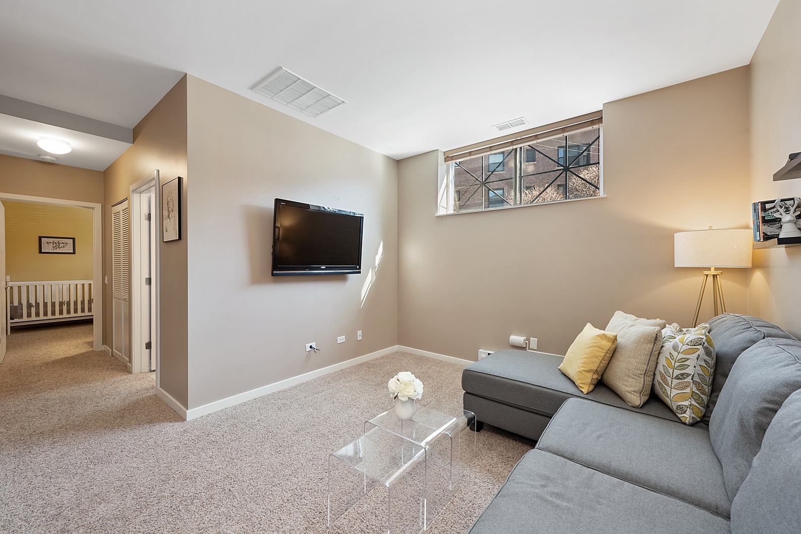 4260 North Broadway, Unit 101 Chicago, IL 60613 - Photo 13 of 21
