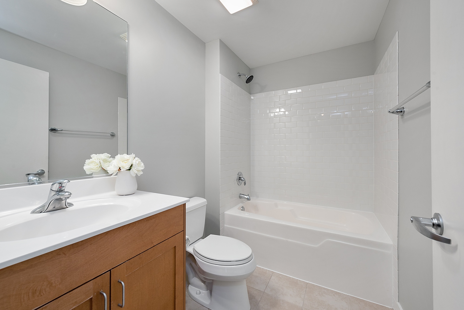 4260 North Broadway, Unit 101 Chicago, IL 60613 - Photo 18 of 21