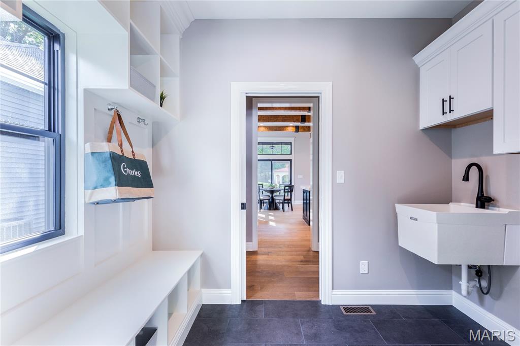 431 Landscape Court Webster Groves, MO 63119 - Photo 22 of 73