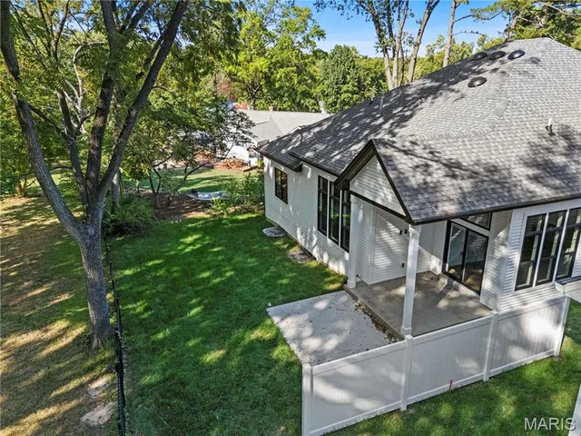 $1,259,000 | 431 Landscape Court, Webster Groves, MO 63119