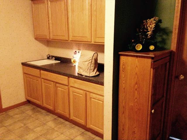 2413 Geiger Road Ida, MI 48140 - Photo 14 of 23 more laundry