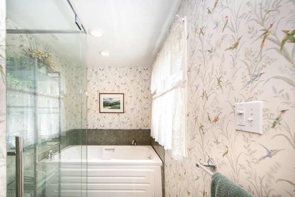 41 First Parish Road Scituate, MA 02066 - Photo 19 of 42