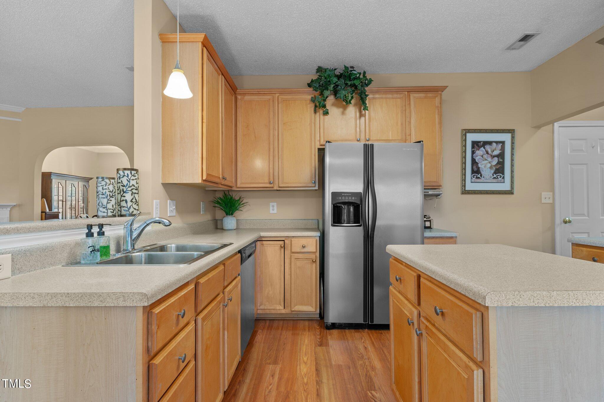 5504 Enoree Lane Raleigh, NC 27616 - Photo 11 of 54 12-web-or-mls-DSC_7064