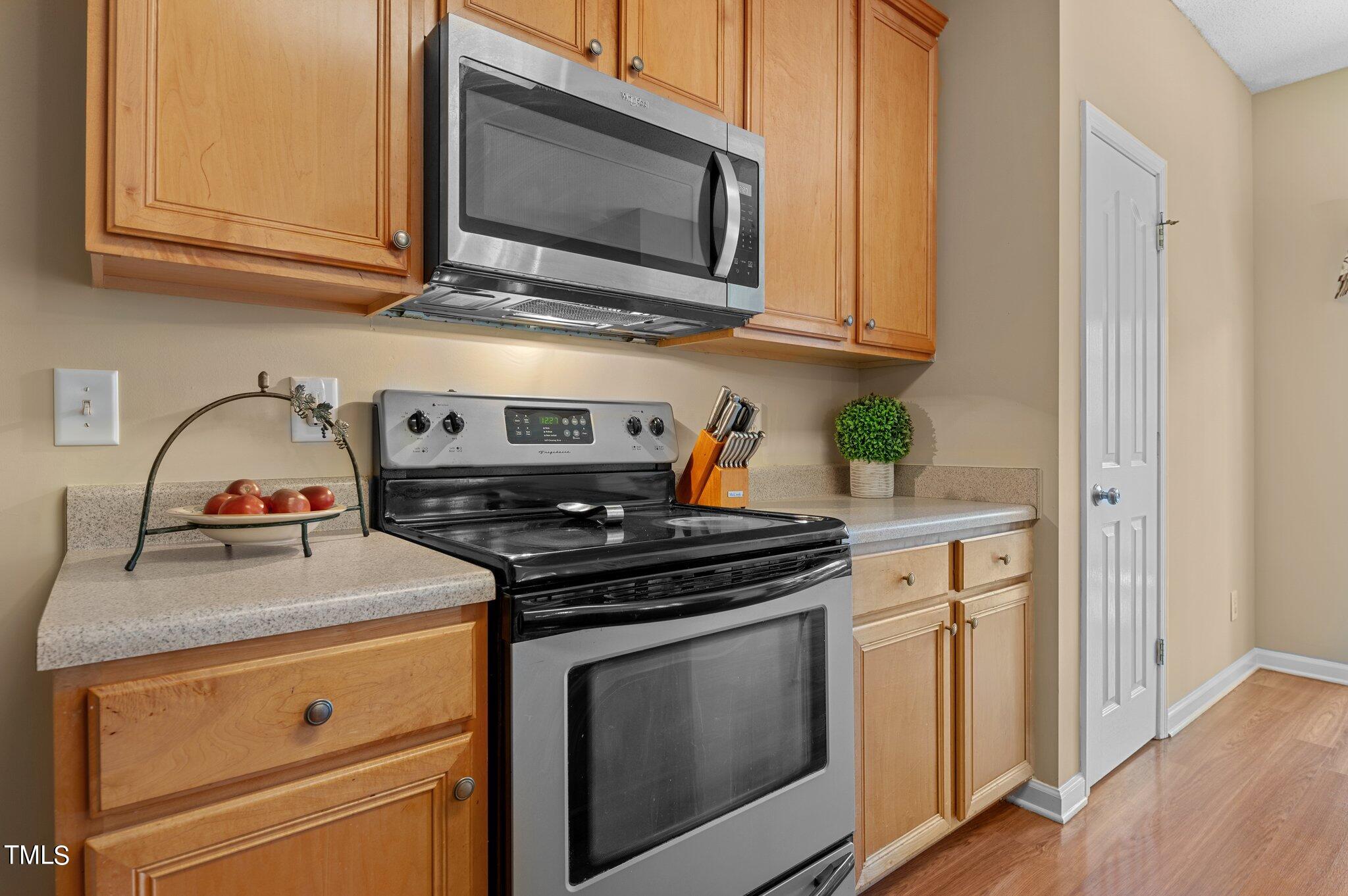 5504 Enoree Lane Raleigh, NC 27616 - Photo 13 of 54 14-web-or-mls-DSC_7070