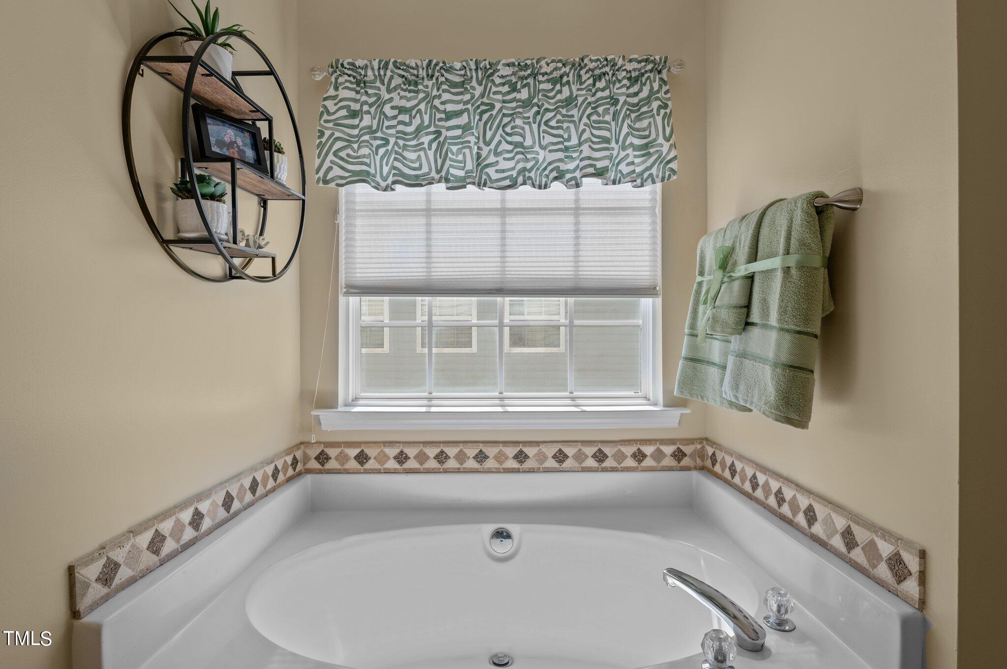 5504 Enoree Lane Raleigh, NC 27616 - Photo 33 of 54 32-web-or-mls-DSC_7124
