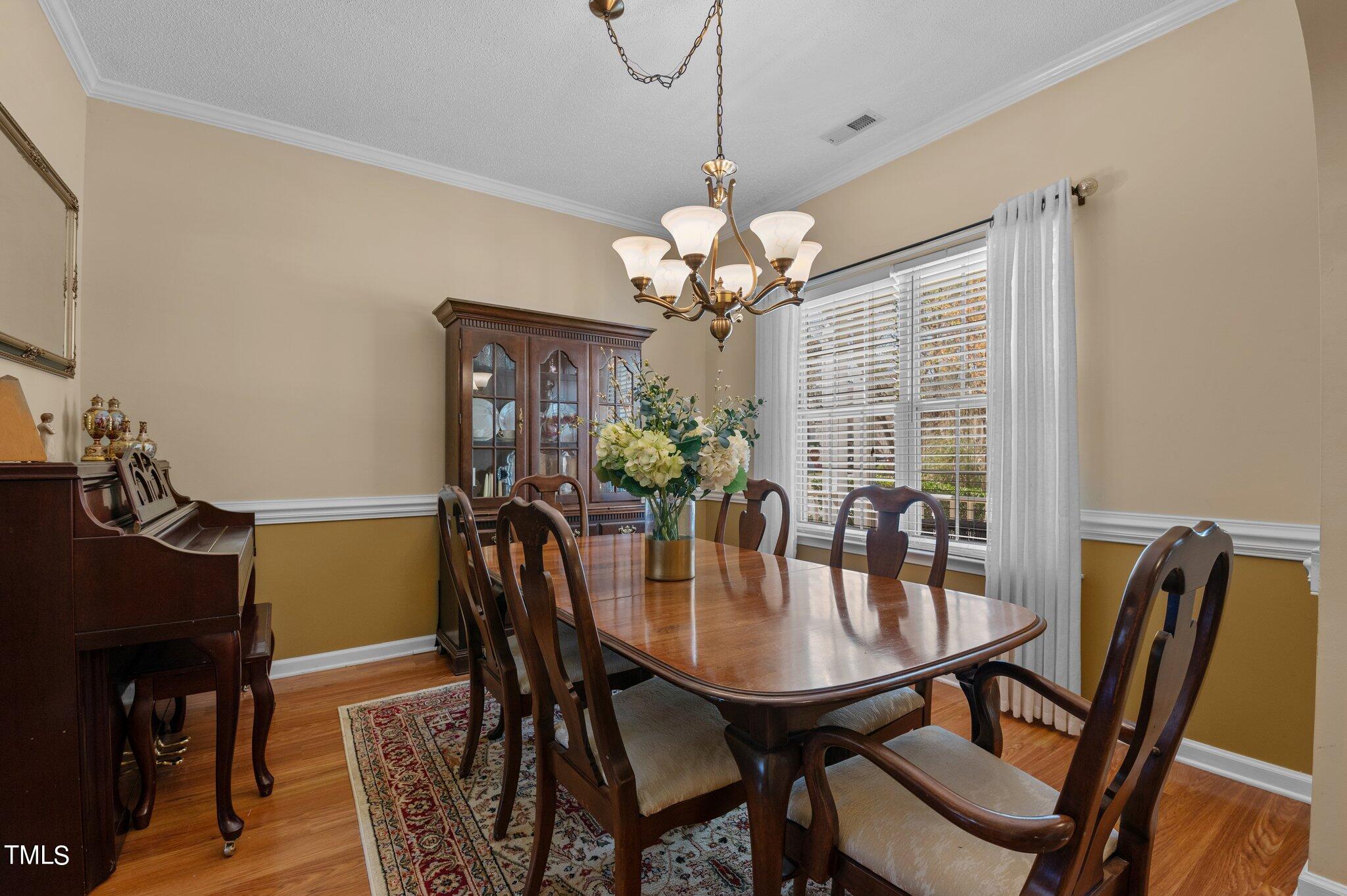 5504 Enoree Lane Raleigh, NC 27616 - Photo 5 of 54 6-web-or-mls-DSC_7046