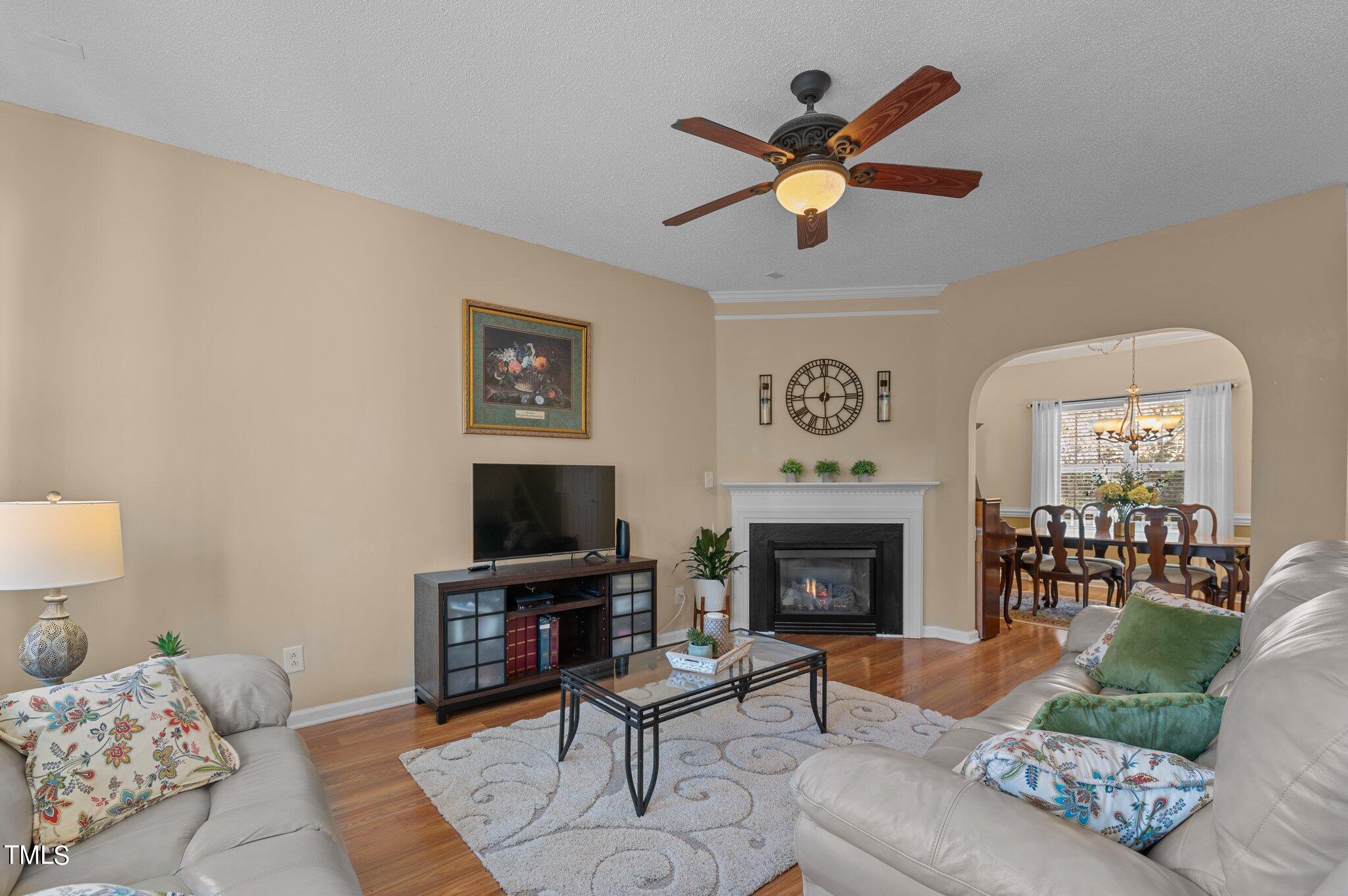 5504 Enoree Lane Raleigh, NC 27616 - Photo 8 of 54 8-web-or-mls-DSC_7052