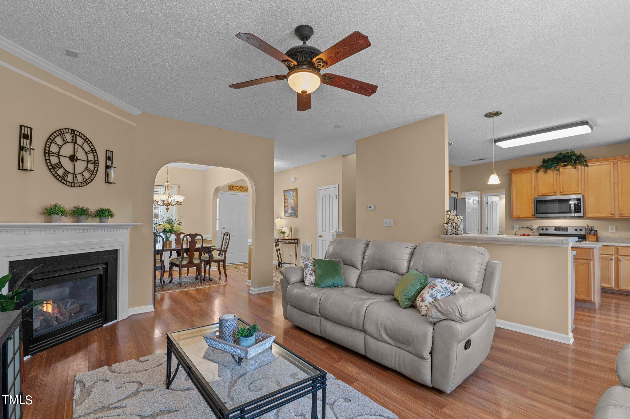 5504 Enoree Lane Raleigh, NC 27616 - Photo 9 of 54 10-web-or-mls-DSC_7058