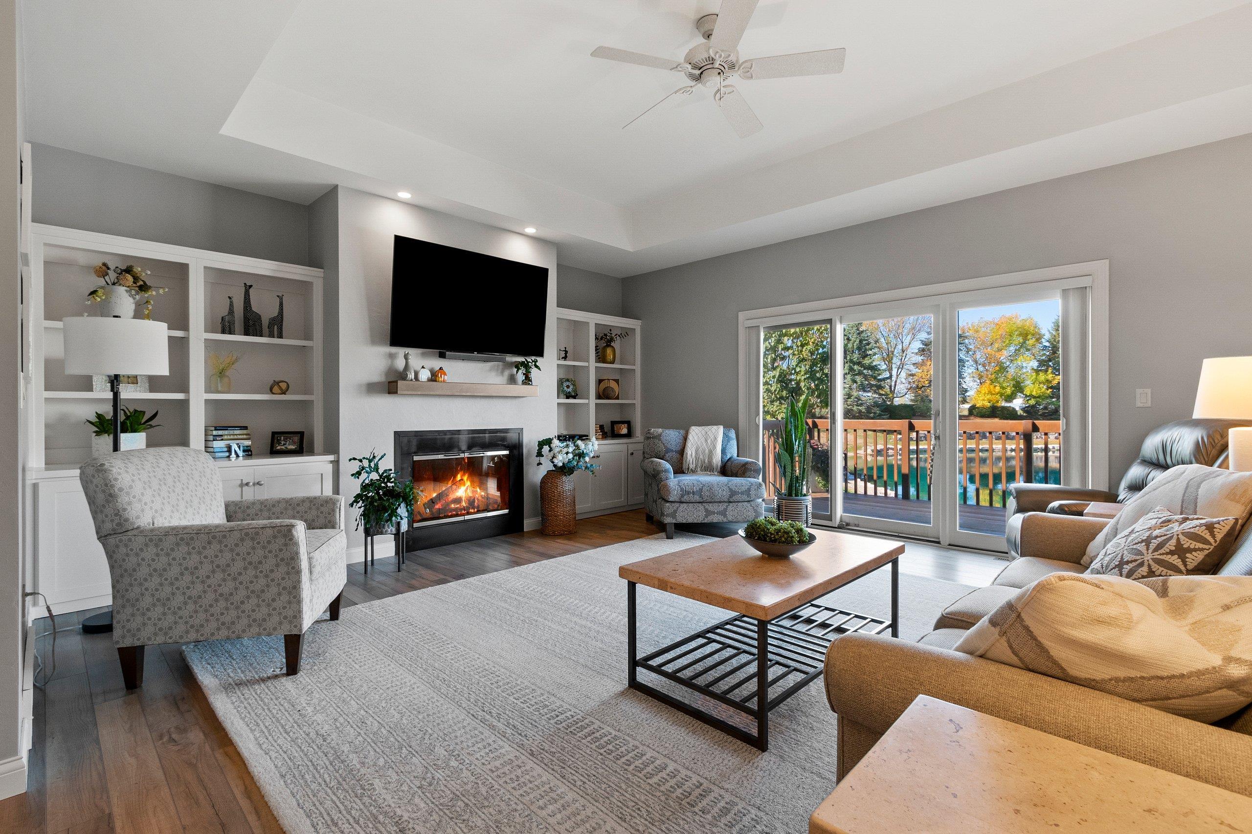 1724 Remington Ridge Way De Pere, WI 54115 - Photo 2 of 46