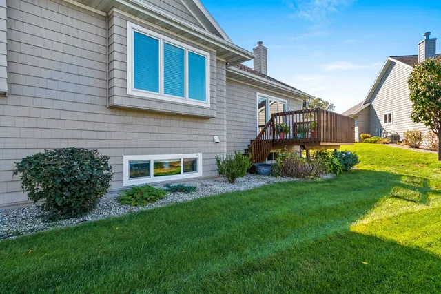 $464,900 | 1724 Remington Ridge Way, De Pere, WI 54115