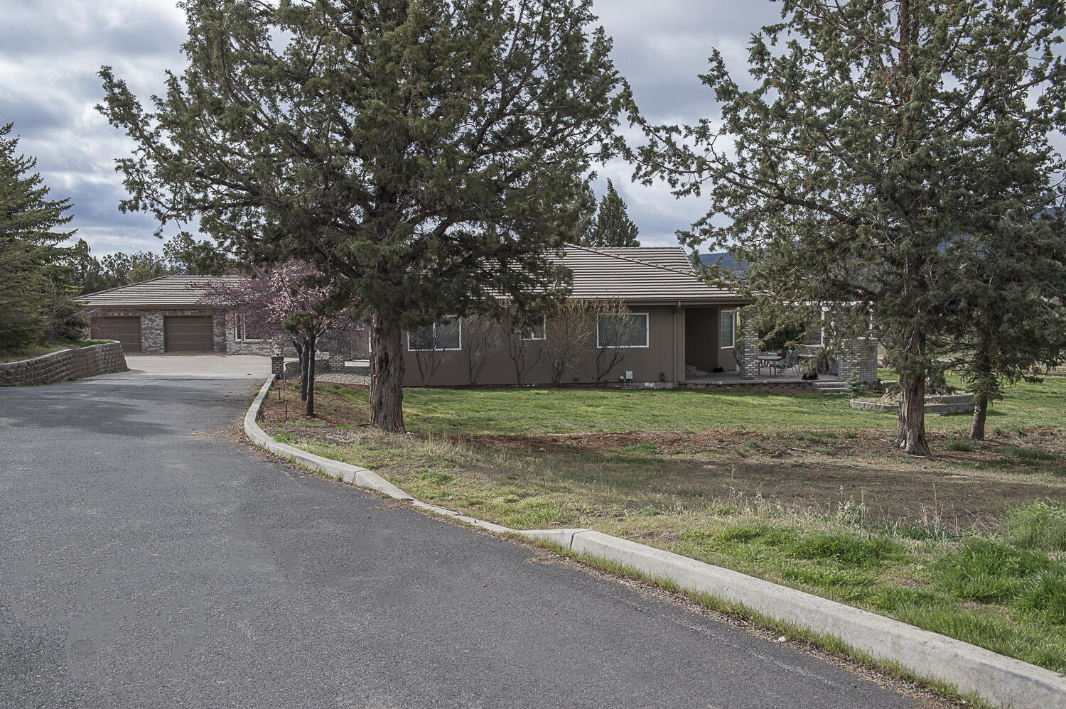 8300 Wiley Road Powell Butte, OR 97753 - Photo 9 of 45 2204_Stafford_0012