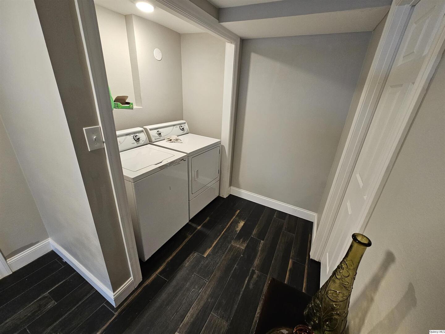 306 Walker Street Ursa, IL 62376 - Photo 16 of 20 a view of utility room