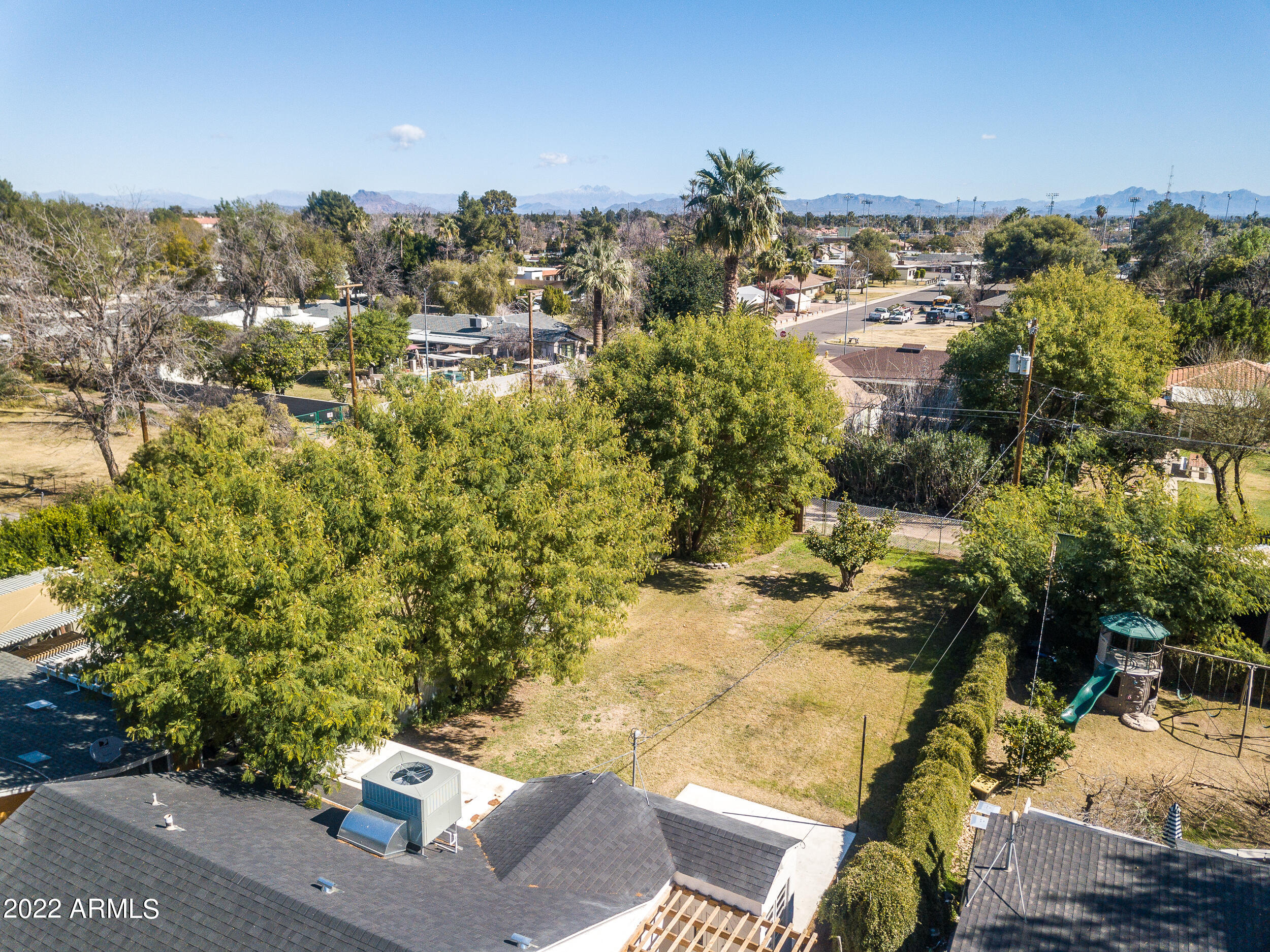 653 North Robson Mesa, AZ 85201 - Photo 37 of 41 Huge rear yard (irrigated)
