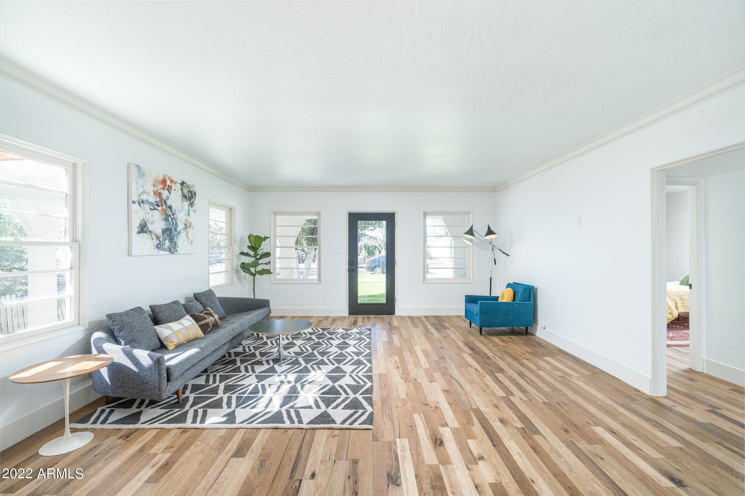 653 North Robson Mesa, AZ 85201 - Photo 6 of 41 Open living room