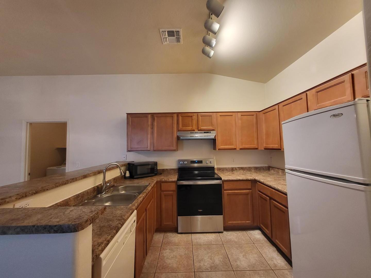 2150 East Bell Road, Unit 1071 Phoenix, AZ 85022 - Photo 11 of 35 Photo #11