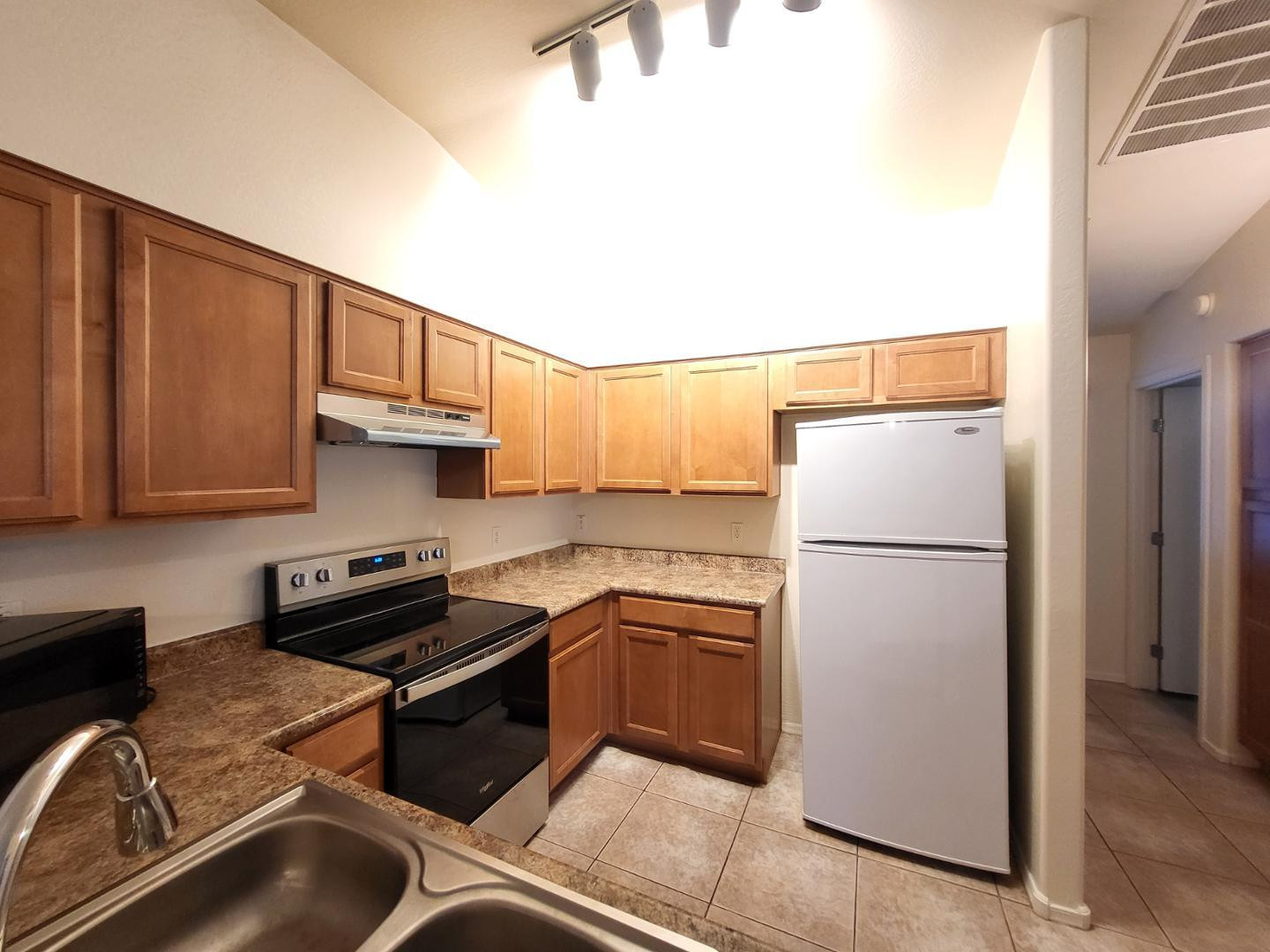 2150 East Bell Road, Unit 1071 Phoenix, AZ 85022 - Photo 12 of 35 Photo #12
