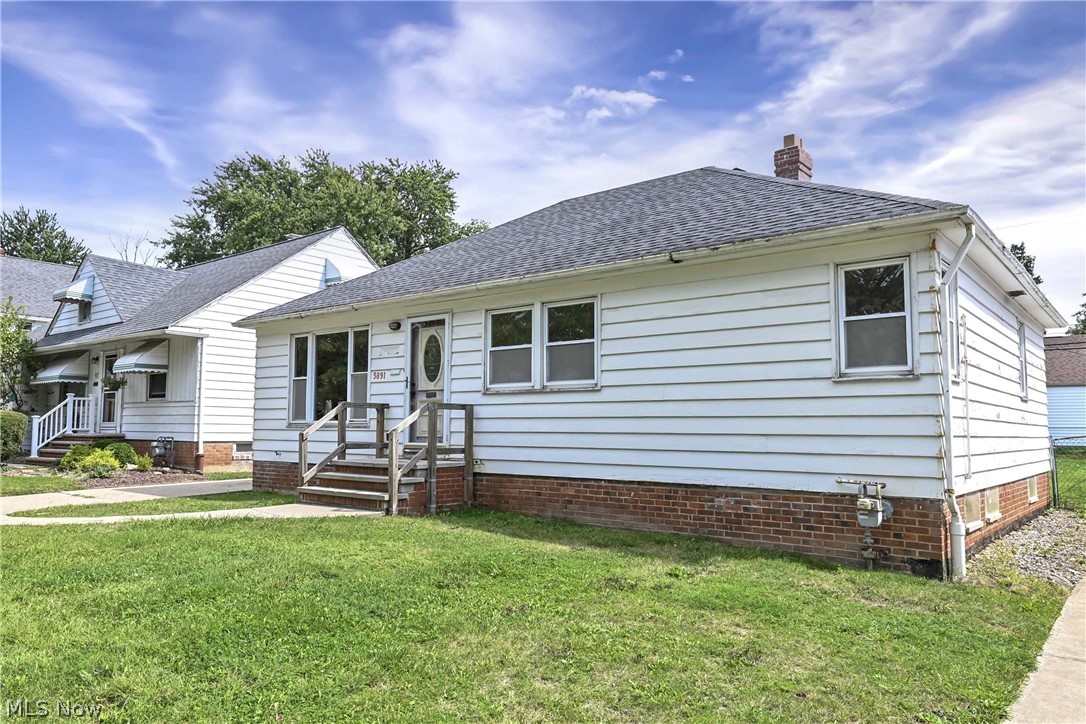 5891 Pearl Road Parma Heights, OH 44130 - Photo 2 of 31 Gallery Image 2