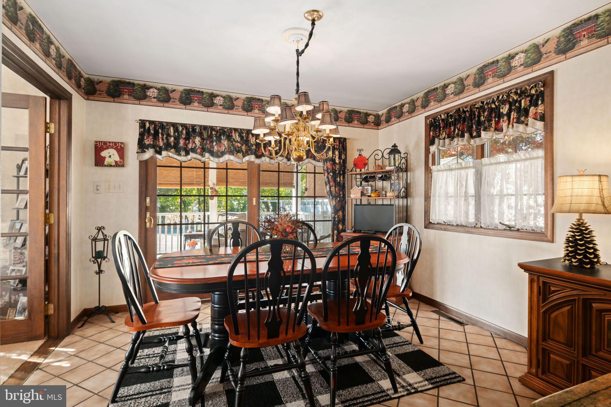 2413 Arden Road Cinnaminson, NJ 08077 - Photo 13 of 39 Breakfast Room