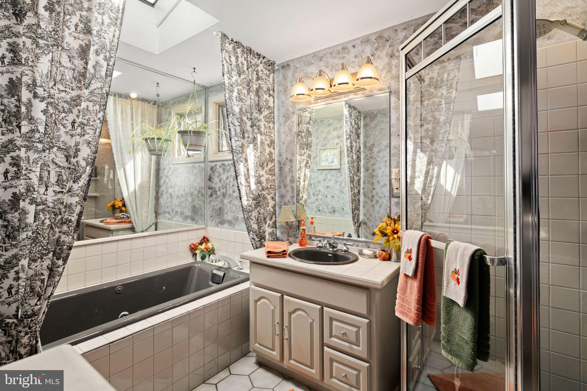 2413 Arden Road Cinnaminson, NJ 08077 - Photo 25 of 39 Hall Bathroom