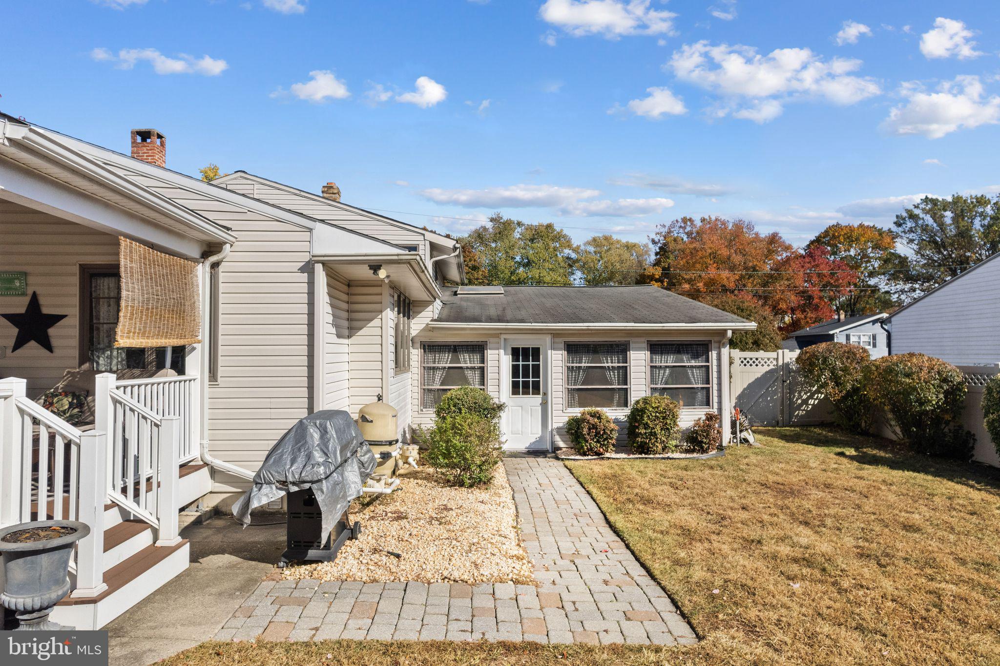 2413 Arden Road Cinnaminson, NJ 08077 - Photo 29 of 39 Side Patio