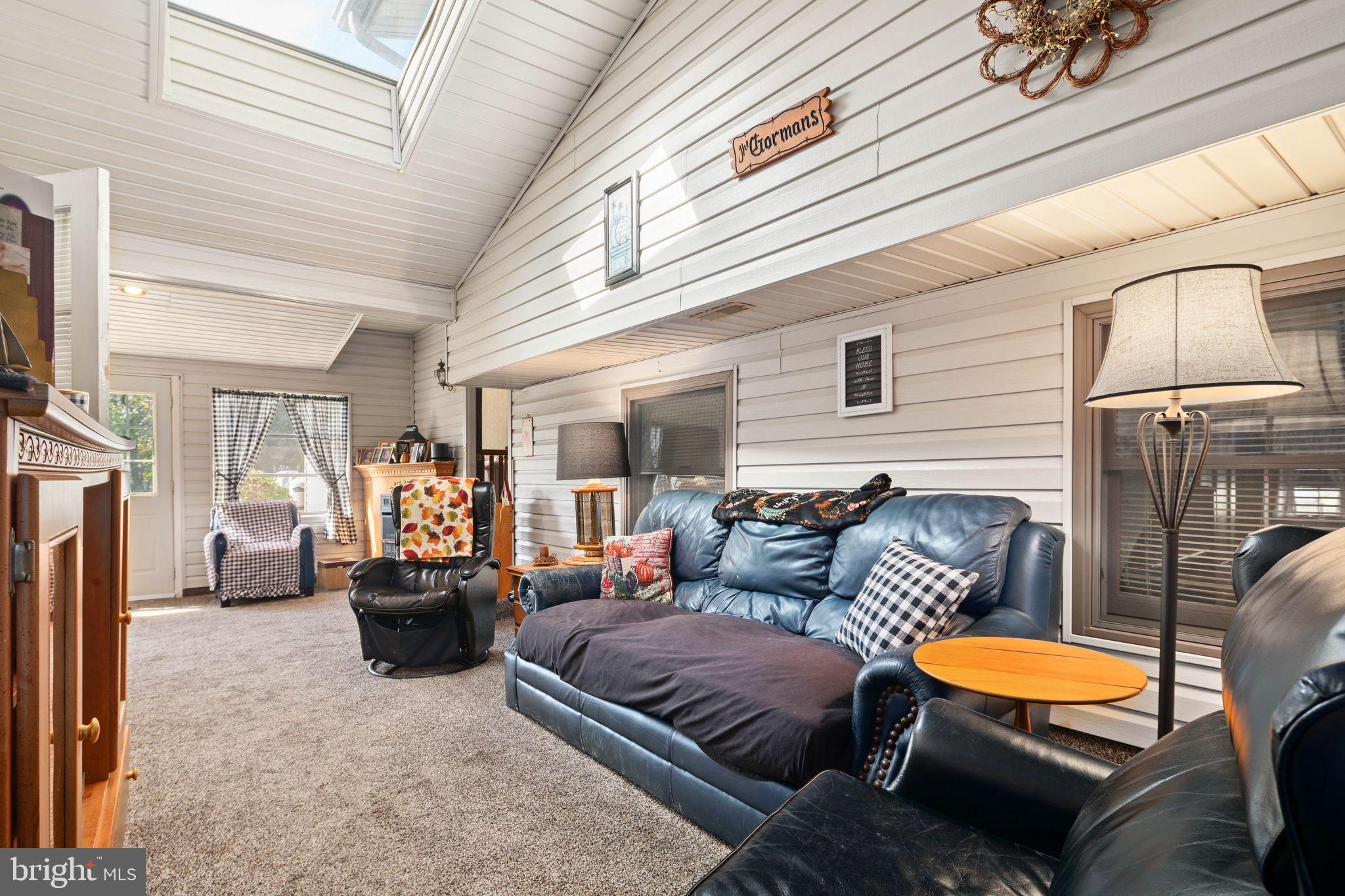 2413 Arden Road Cinnaminson, NJ 08077 - Photo 3 of 39 Breezeway Sitting Room