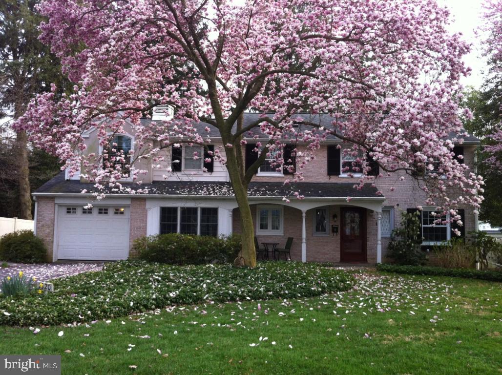 1320 Newton Road Lancaster, PA 17603 - Photo 1 of 23 Gallery Image 1