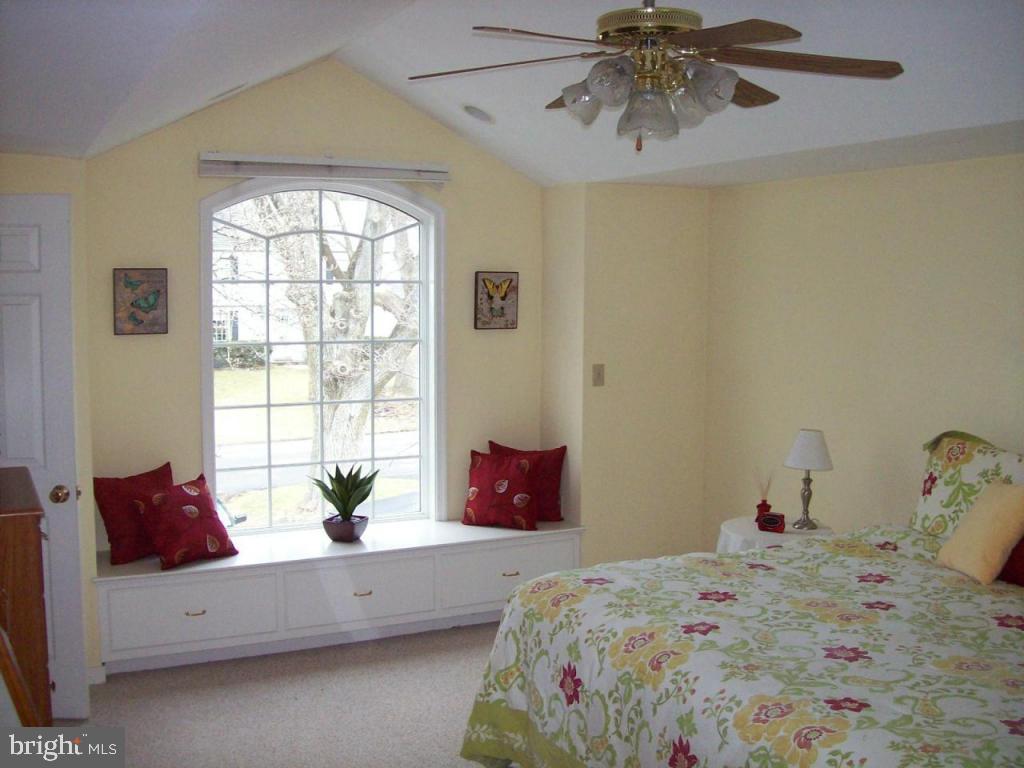 1320 Newton Road Lancaster, PA 17603 - Photo 13 of 23 Gallery Image 13