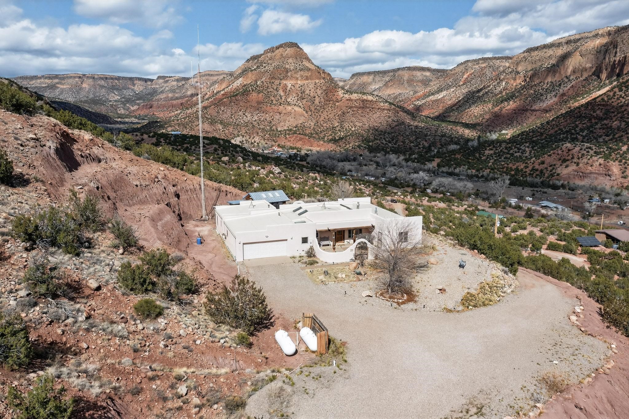 100 Tower Ridge Road Jemez Pueblo, NM 87024 - Photo 2 of 68