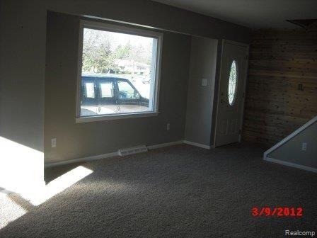 2160 East Thirteen Mile Road Warren, MI 48092 - Photo 6 of 16 CIMG3181.JPG