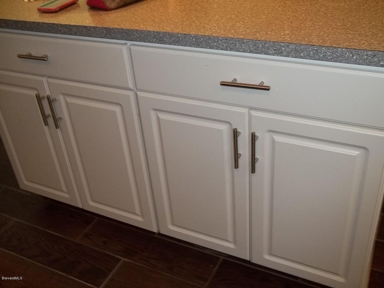 1140 Gary Hunt Road, Unit A Cocoa, FL 32926 - Photo 14 of 35 kitchen island