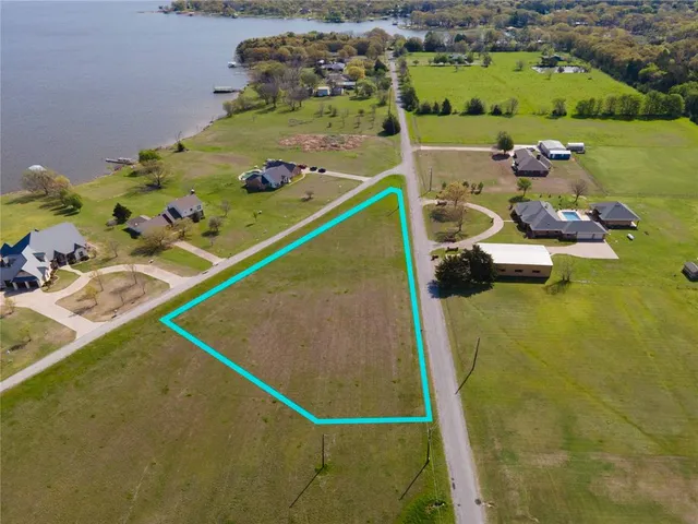 $119,000 | 2110 Lakeside Drive, Bonham, TX 75418