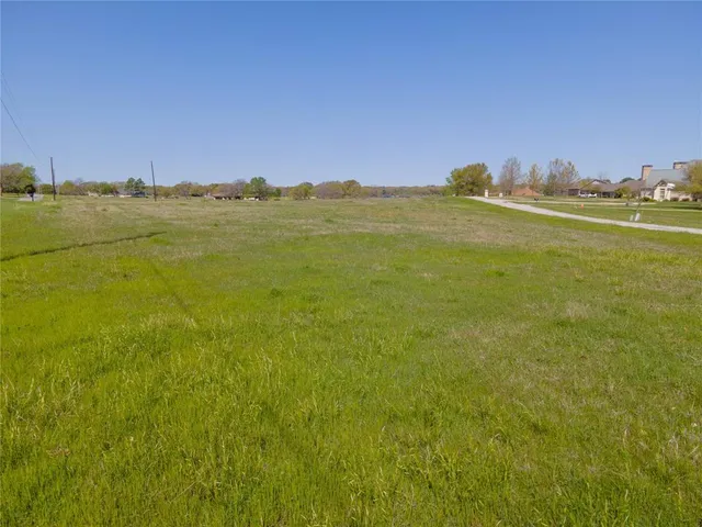 $119,000 | 2110 Lakeside Drive, Bonham, TX 75418