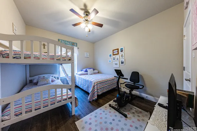 $435,500 | 200 South Calvin Barrett, Blanco, TX 78606