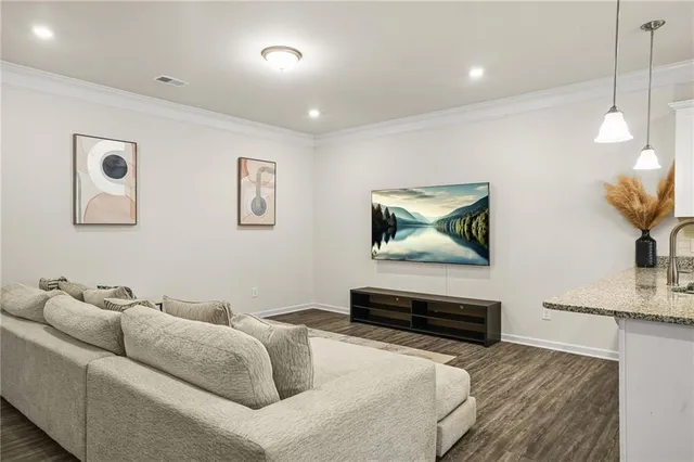 $2,590 | 2070 Ravencliff Drive, Austell, GA 30168