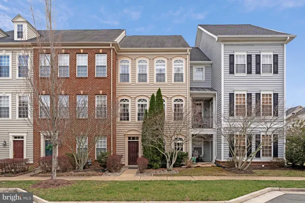$550,000 | 10615 Bristow Station Drive, Bristow, VA 20136