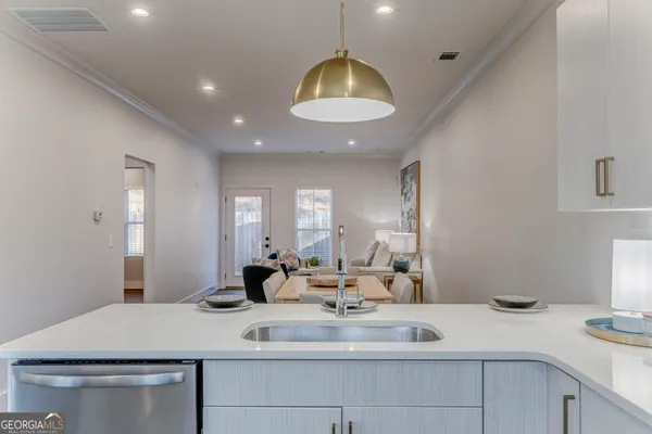 $2,400 | 109 Chateau Drive Southeast, Rome, GA 30161