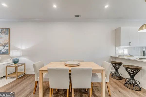 $2,400 | 109 Chateau Drive Southeast, Rome, GA 30161