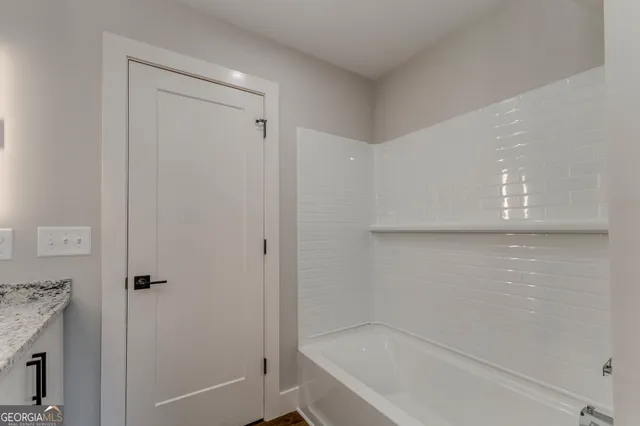 $2,400 | 109 Chateau Drive Southeast, Rome, GA 30161