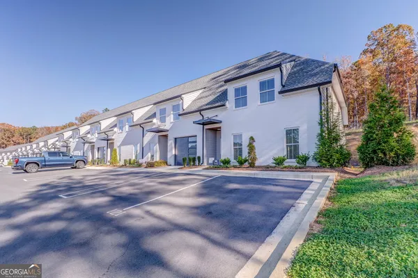 $2,400 | 109 Chateau Drive Southeast, Rome, GA 30161