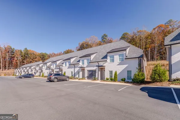 $2,400 | 109 Chateau Drive Southeast, Rome, GA 30161