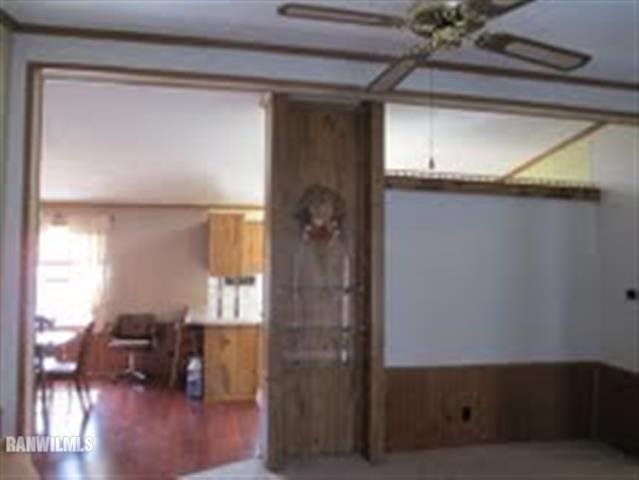 1807 West Fairview Road Freeport, IL 61032 - Photo 5 of 12 Gallery Image 5