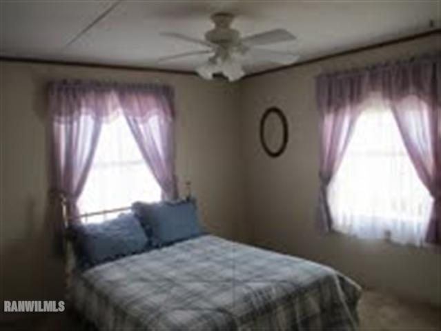 1807 West Fairview Road Freeport, IL 61032 - Photo 7 of 12 Gallery Image 7