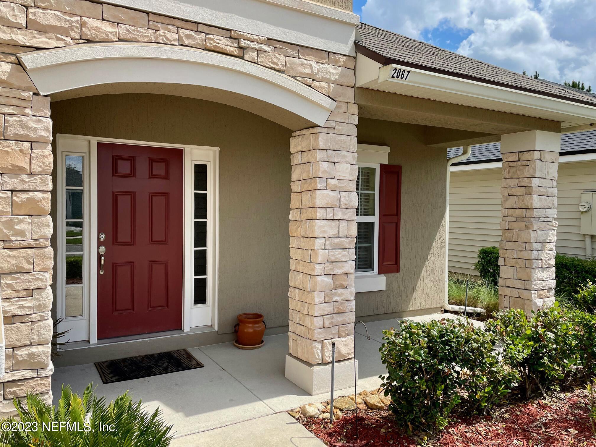 2067 Patriot Ridge Road Jacksonville, FL 32221 - Photo 4 of 27 IMG_1670