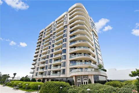 $2,375,000 | 600 Port Of New Orleans Place, Unit 6F, New Orleans, LA 70130