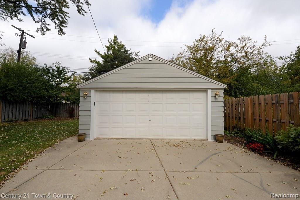 4408 Amherst Road Royal Oak, MI 48073 - Photo 50 of 51 Two-Car Garage 1.jpg