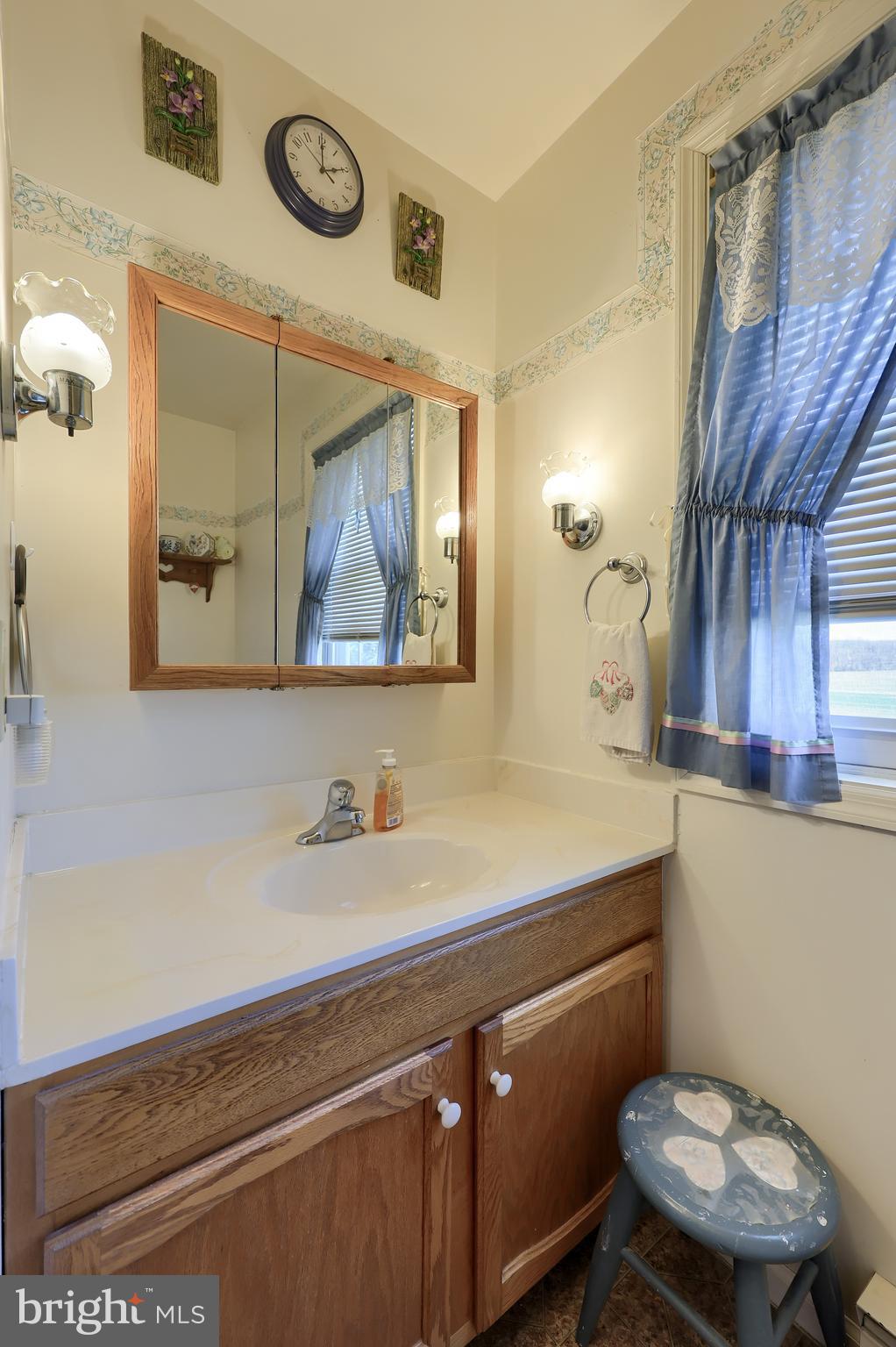 310 Long Lane Lititz, PA 17543 - Photo 22 of 34 Gallery Image 22